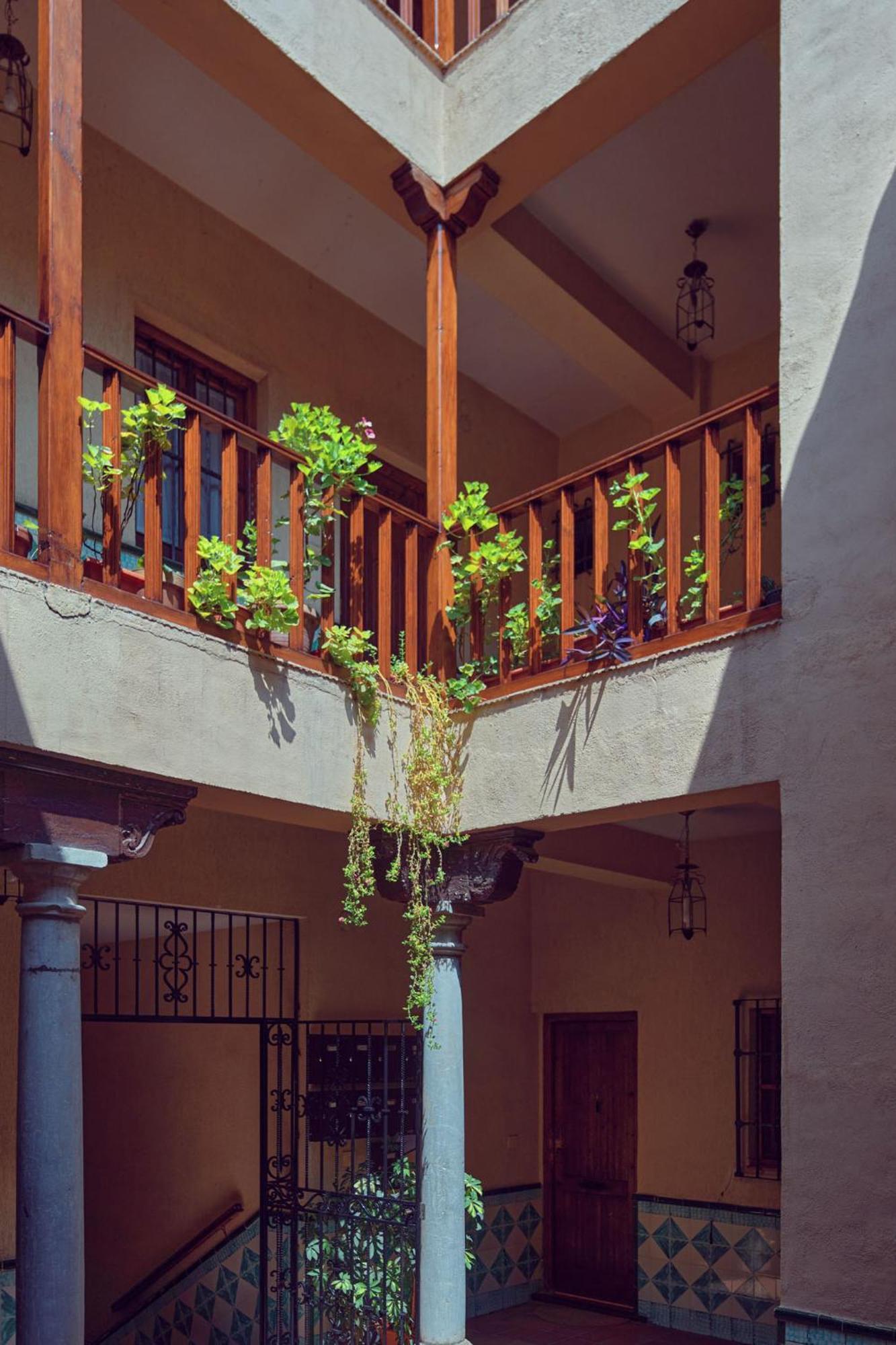Anali - Hostatel Apartment Granada Exterior foto